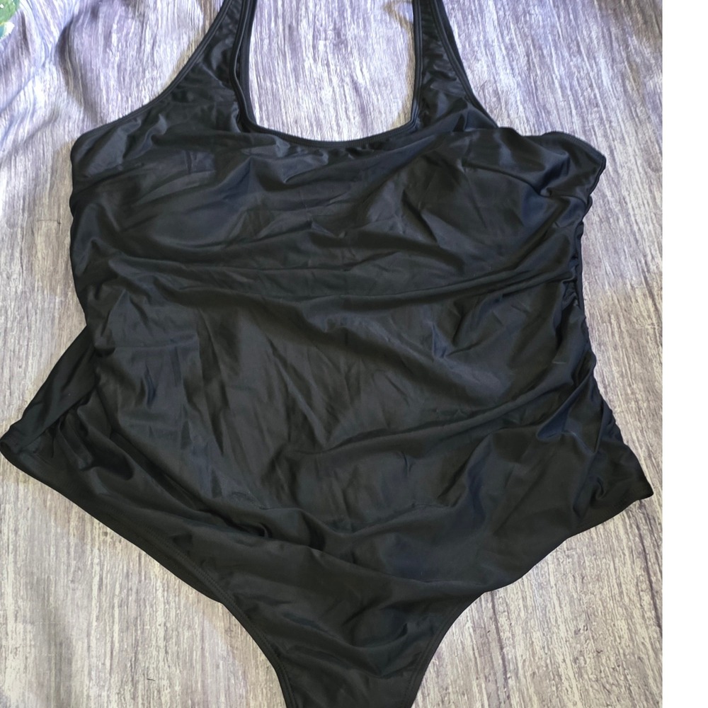 Daci Womens Black One Piece Swimsuit Ruched Tummy Control Plus Size 28W NWT‎